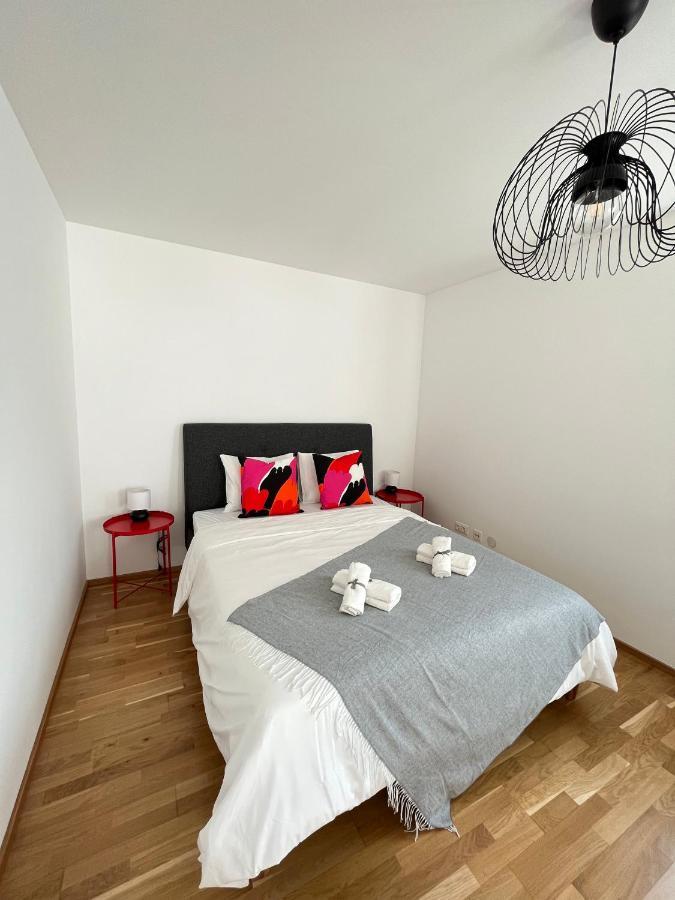 Penthouse Near Central Station With Free Parking Wien Eksteriør billede